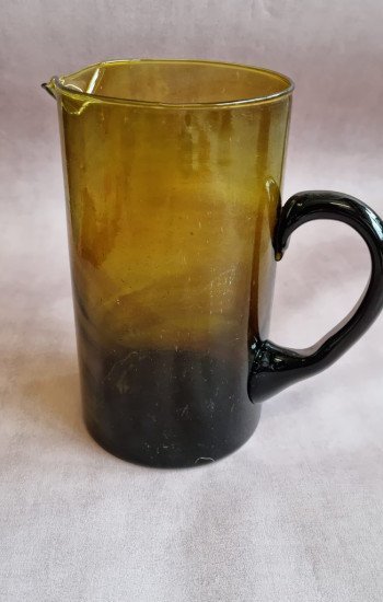 Kanna glas brun hög