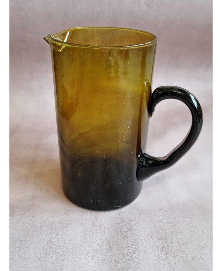 Kanna glas brun hög