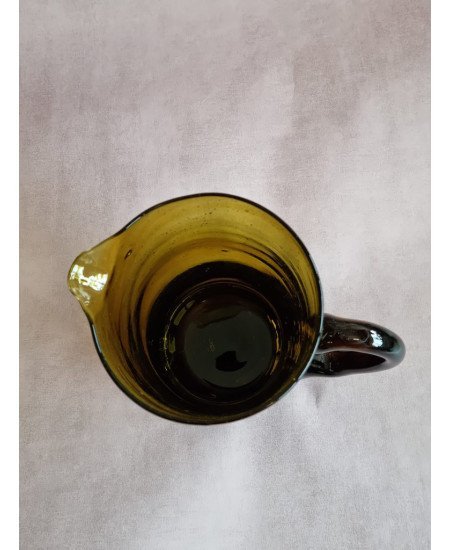 Kanna glas brun hög