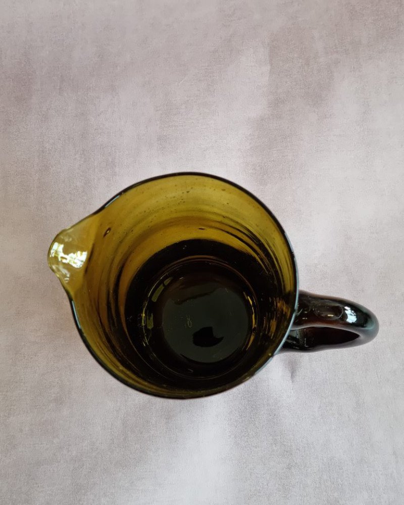 Kanna glas brun hög