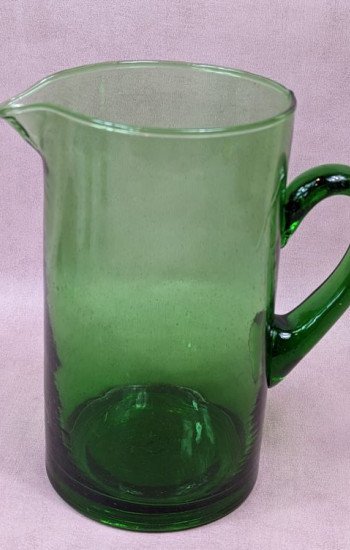 kanna i återvunnet glas -Grön