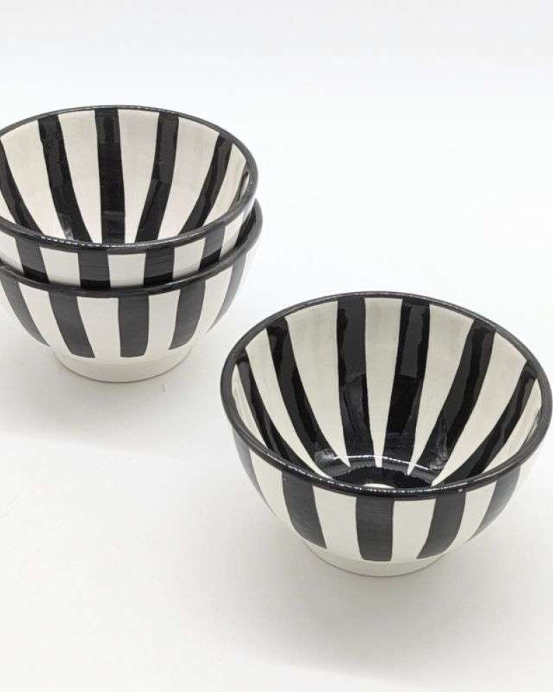 Keramik Skål Randig Svart -Ø12-16-18-20cm Keramik Skål Randig Svart -Ø12-16-18-20cm