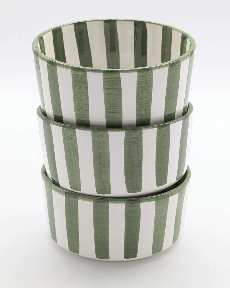 Rund djup skål Grön-15-18-25cm Rund djup skål Grön-15-18-25cm