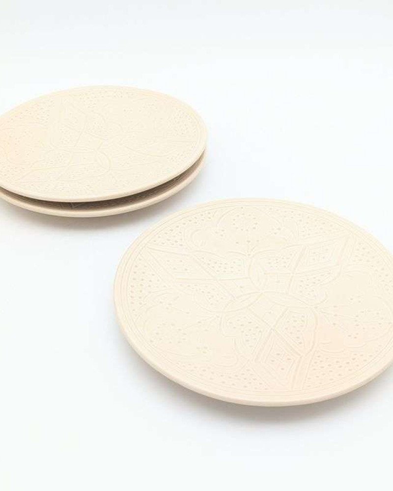 Graverade Assietter -beige 20cm Graverade Assietter -beige 20cm