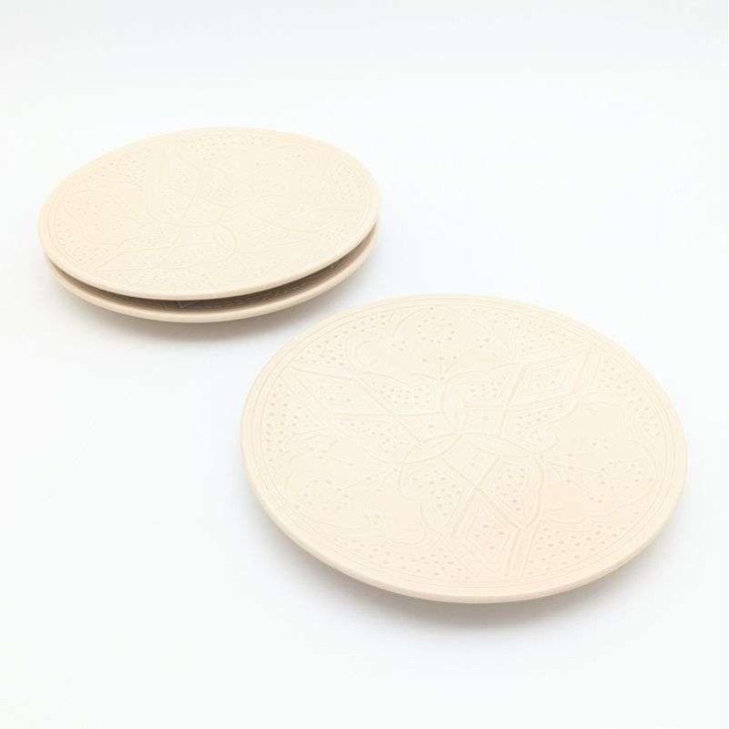 Graverade Assietter -beige 20cm