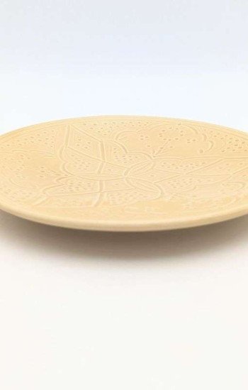 Graverade Assietter -Sand 20cm Graverade Assietter -Sand 20cm