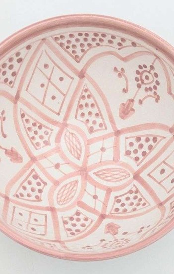 Handgjord rosa och vit keramik skål - klassiskt mönster (grossist) Handgjord rosa och vit keramik skål - klassiskt mönster (grossist)